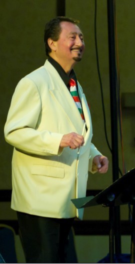 Tommy Vig vezényli nagyzenekarát Los Angelesben 2011.05.28-án